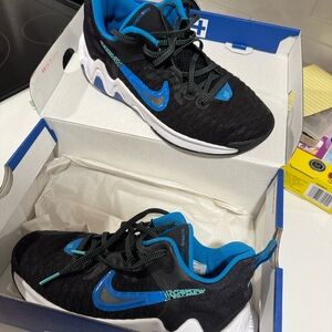 Nike Vibrant Blue Athletic Shoes